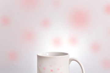 大気中の雑菌のイメージと、マグカップ