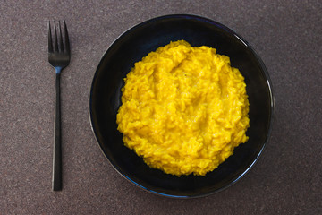 plant-based food, vegan turmeric nutritional yeast risotto
