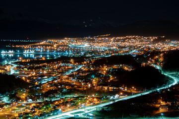 Ushuaia nocturna