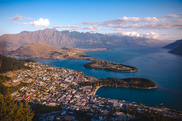 Fototapeta premium New Zealand Queenstown skyline