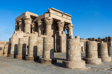 Obraz premium The Temple of Kom Ombo, dedicated to ancient Egyptian gods Sobek and Horus