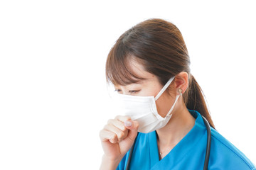 感染症にかかり体調不良に苦しむ医療従事者