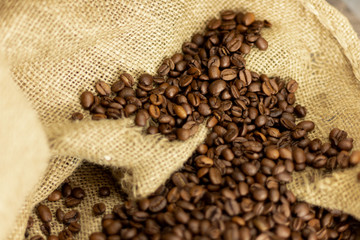 café chocolat noir grain marron