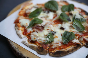 Pizza ham mushroom and basil