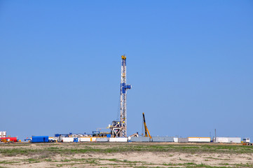 The onshore drilling rig