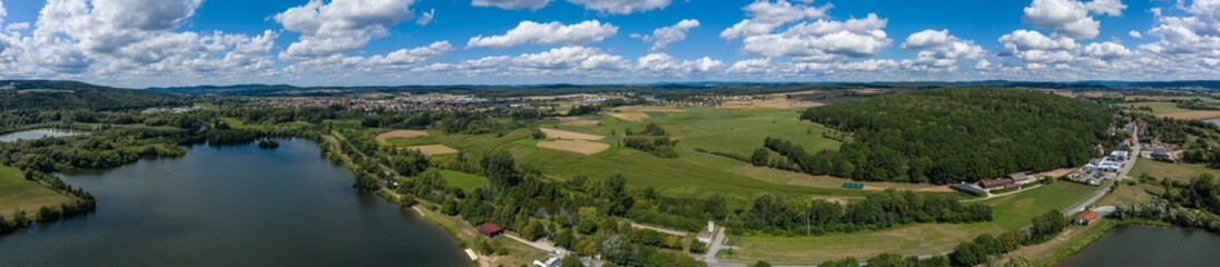 Fototapeta premium Panorama z góry z Rudurfersee w Górnej Frankonii / Niemcy w pobliżu Lichtenfels