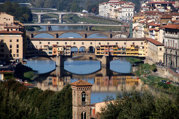 Fototapeta na wymiar Artistic heritage in the old town of Firenze