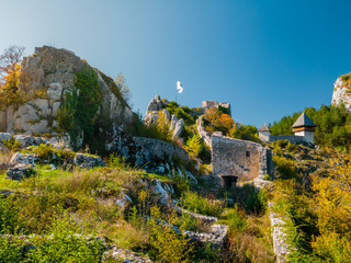 Obraz premium The Old Town of Ključ is located above the left bank of the Sana River, above the modern settlement of Ključ, on Rudo Hill on the far southwestern slope of Baba Mountain.