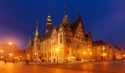 Fototapeta na wymiar Night view of Old Town Hall, Wroclaw, Poland