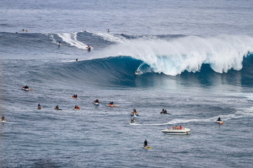 big wave tow surfing