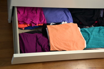 Kleiderschrank