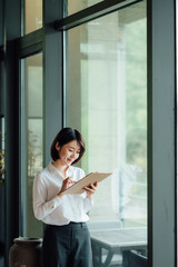 Young Asian business woman