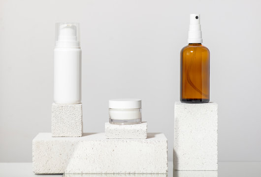 Download 433 Best Cosmetic Mockup Images Stock Photos Vectors Adobe Stock