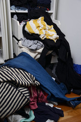 Kleiderschrank