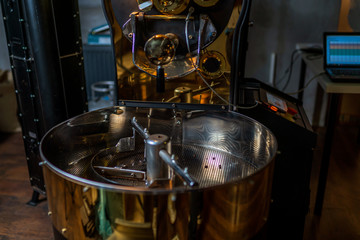 Coffee roasting machine