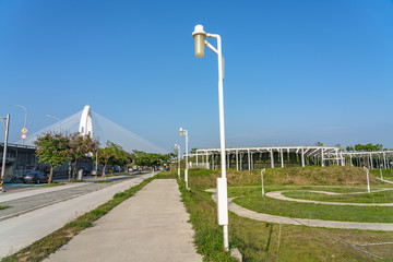 Fototapeta na wymiar Konan Ai-Qin Bridge, Central Taiwan Science Park. The new landmark in Taichung City, Taiwan