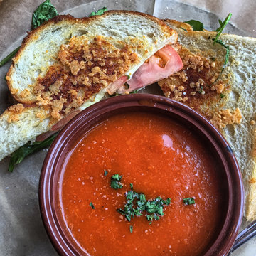 tomato soup with sandwich