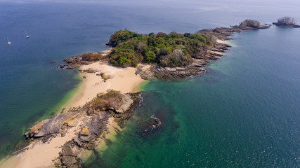 Fototapeta na wymiar Aerial View of Las Perlas Islands with Coral and Rock Fringed Clear Water Beaches