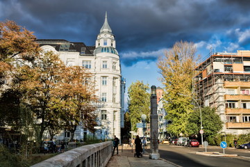 berlin, deutschland - brücke am maybachufer in neukölln © ArTo