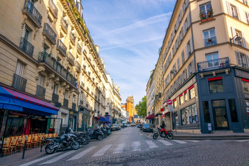 Fototapeta na wymiar Paris Street in the Montmartre District