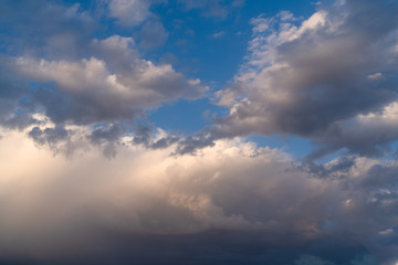 Fototapeta na wymiar Similar soul, fluffy white clouds in blue sky Background..
