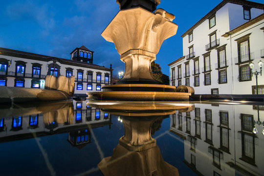 PORTUGAL MADEIRA FUNCHAL FLOWER CITY