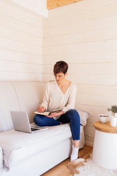 Middle age businesswoman