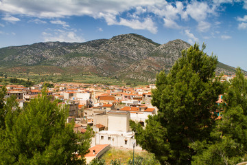 Fototapeta na wymiar Stadtlandschaft Orosei, Provinz Nuoro auf Sardinien 