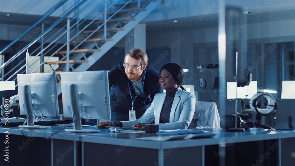 Poster Electronics Development Engineer Working on Computer, Talks with Project Manager. Team of Professionals Use Machine Learning and Neural Networks forr the Modern Industiral Engineering Design. 