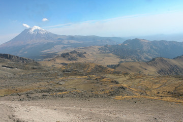 volcan popocatepetl visto desde el volcan iztaccihuatl