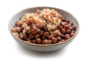 bowl of boiled gray peas
