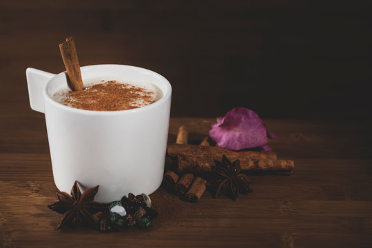 Presentation of sahlep decorated with cinnamon