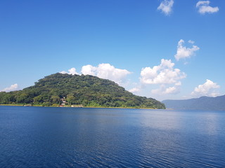 Naklejka premium island in the lake