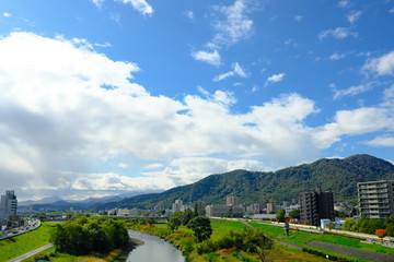 Fototapeta na wymiar 豊平川の風景