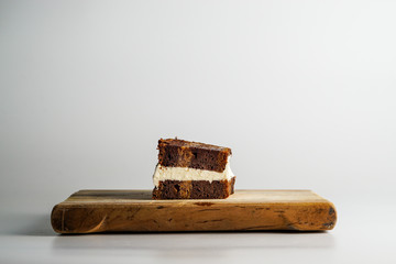 Ice cream sandwich with banana bread and vanilla ice cream