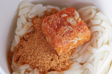 Spicy instant udon noodle with powder