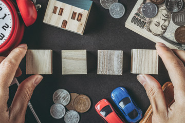 4文字スペースの木製ブロック