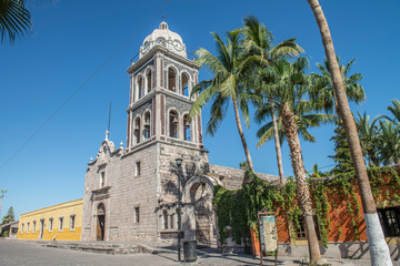 Fototapeta na wymiar Loreto's mission, in the city of LORETO, the first capital of California in the state of Baja California Sur. MEXICO