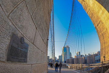 Fototapeta premium Brooklyn bridge in afternoon light, New York, USA