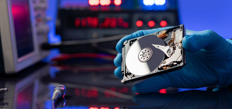 Bad HDD hard drive in data recovery service