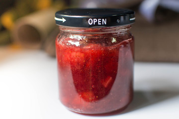 jam strawberry