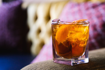 old fashioned craft cocktail