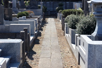 お墓参りイメージ、お盆、お彼岸、葬式、お墓、墓地