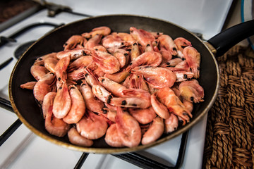 prawns, shrimps in the cooking pan