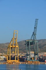 Fototapeta na wymiar Containerhafen