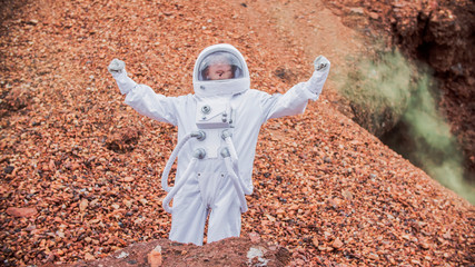 cosmonaut discoverer on the planet