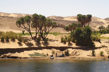 Fototapeta na wymiar Landscapes on the Nile in Egypt