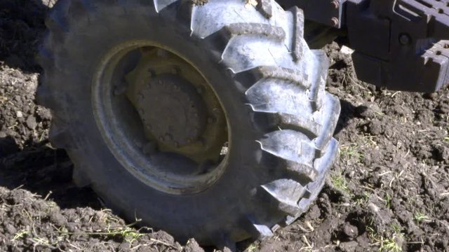 Lavorazioni Agricole con il trattore
