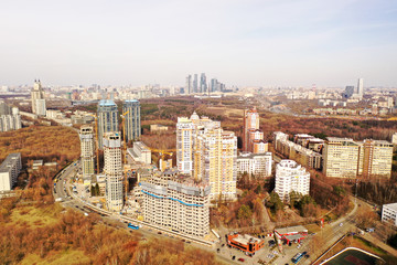 Obraz premium panoramiczny widok metropolii wykonany z drona