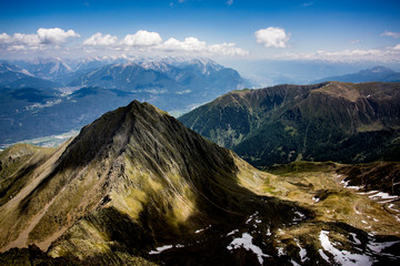 View from the Rietzer Grie&szlig;kogel with Sonnkark&ouml;pfl, Schafmarebenkogel and the Inntal in the background